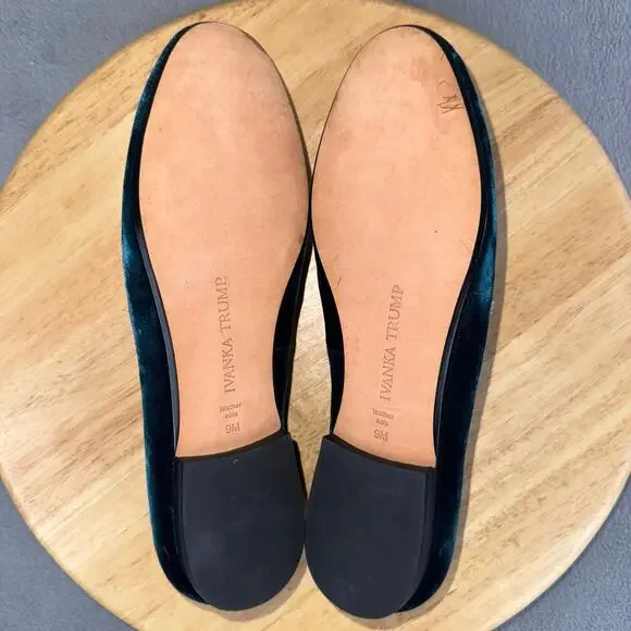 Ivanka Trump Velvet Loafers W/ Rhinestones Slip On Flats Women’s Size 9M US - Picture 7 of 8